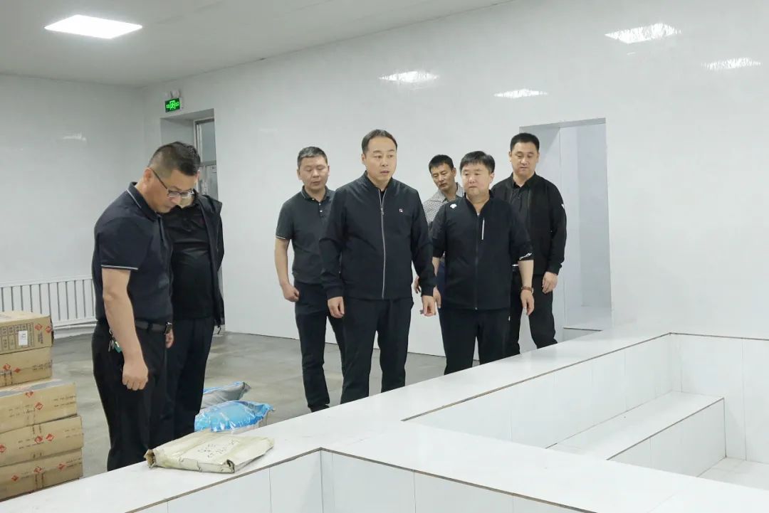 2.jpg 2.jpg